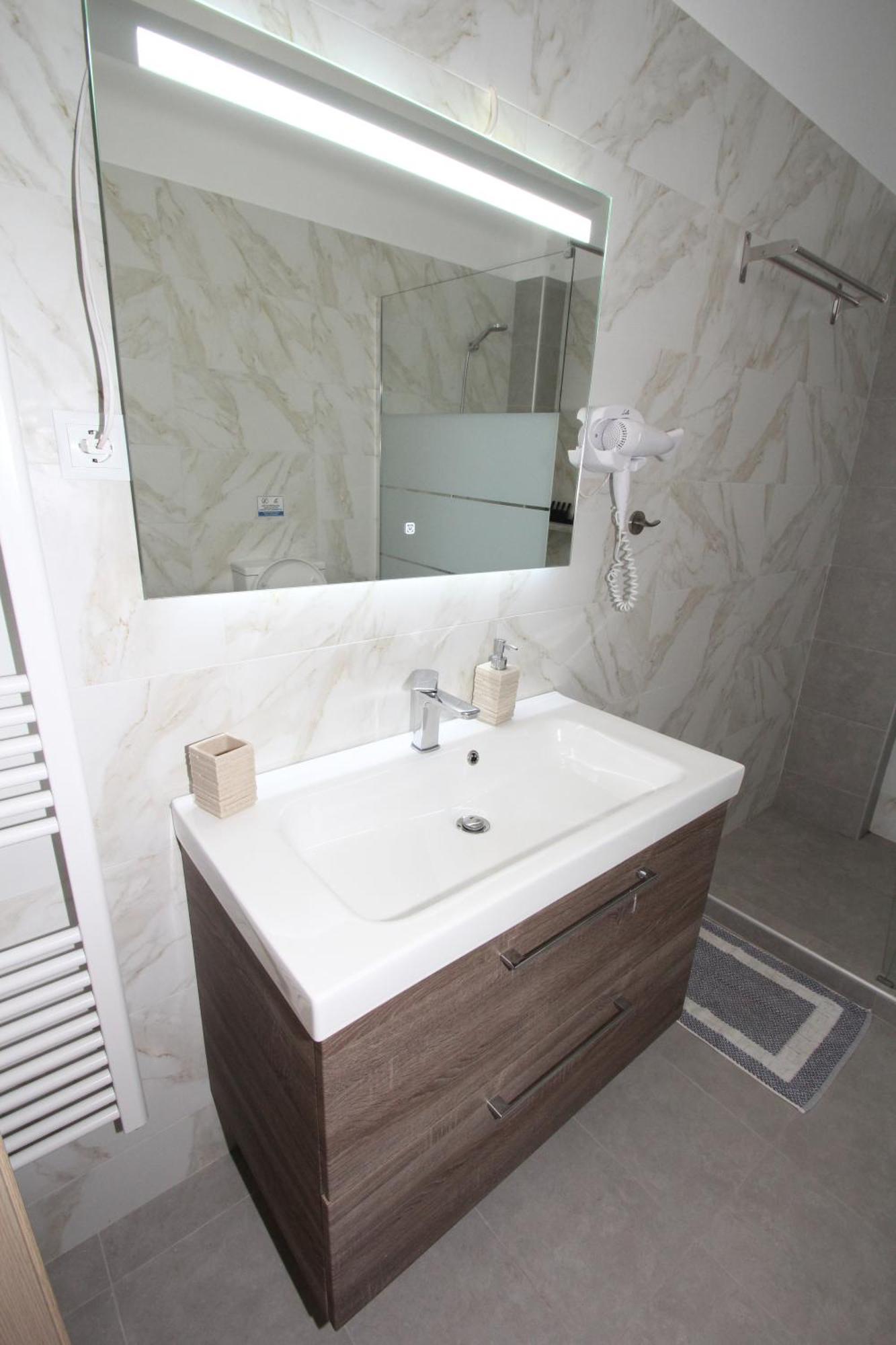 Filoxenia Apartment Artemida  Exterior foto